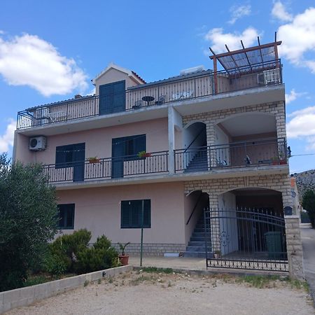 Apartmani Marijana Шибеник Экстерьер фото