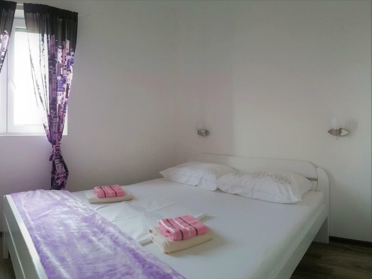 Apartmani Marijana Шибеник Экстерьер фото